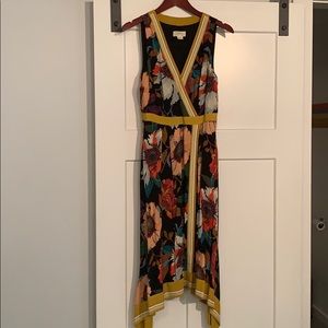 Maeve floral, v-neck, handkerchief hem dress